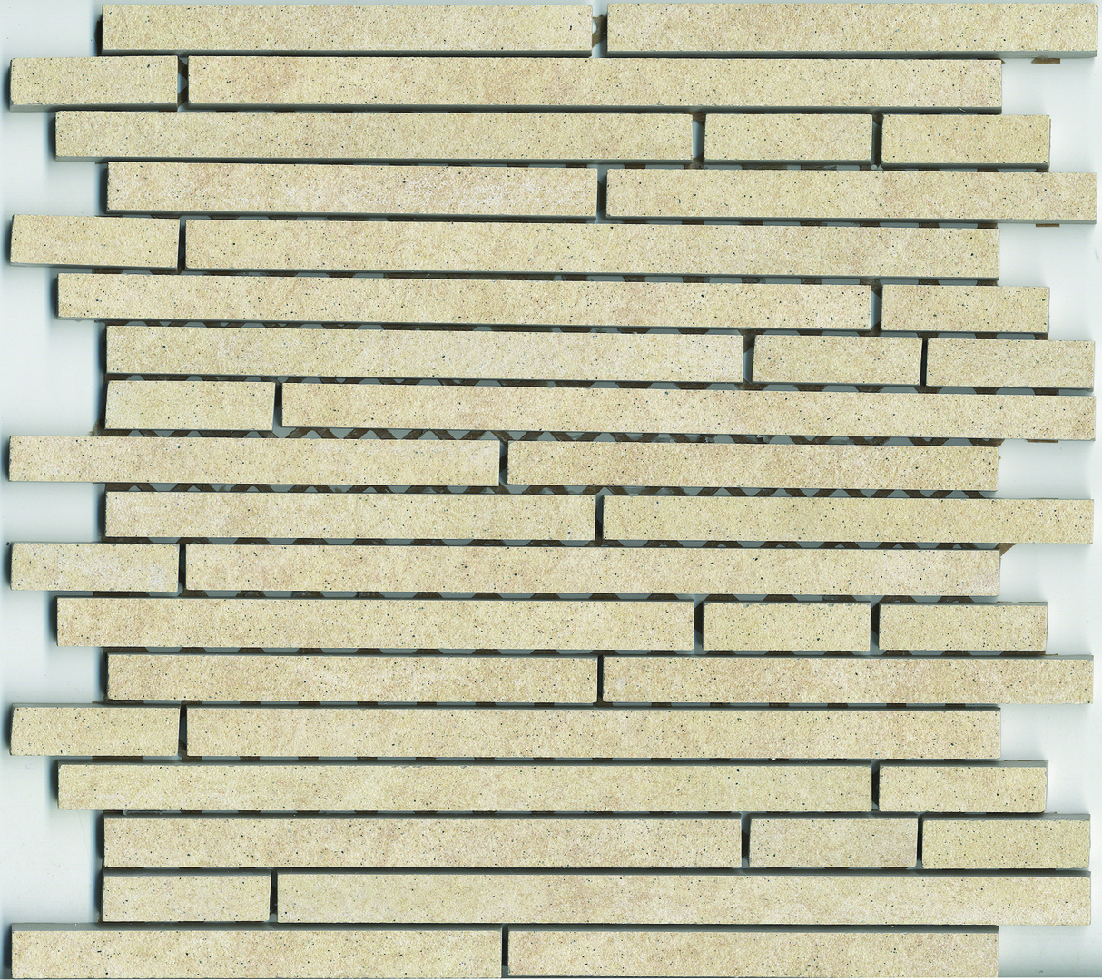 1.5x15 Pompei Cut Border Cream Matt